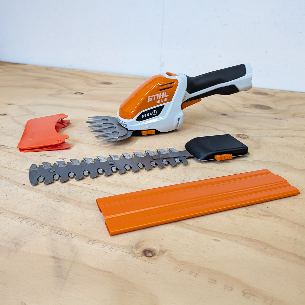 STIHL HSA 26 (AS) Cordless Shrub/Grass Shears