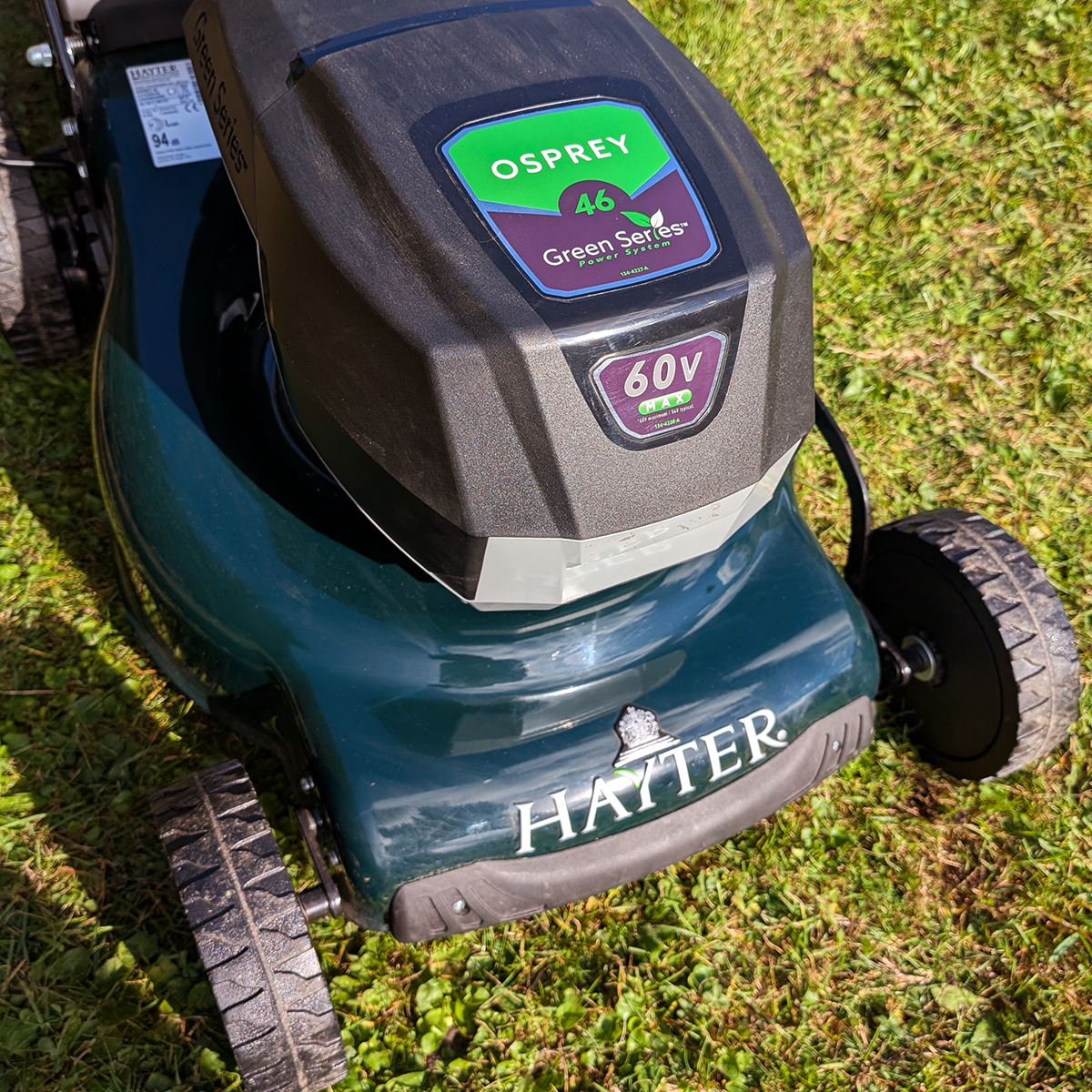 Hayter Osprey 46 AD Battery Lawn Mower Includes 2.5Ah battery and charger. (New / Ex-Display) - Image 5