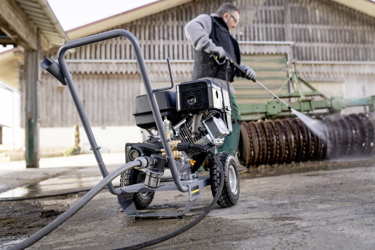 KARCHER 11870110 HD 7/20 G PETROL POWERED CLASSIC HIGH PRESSURE CLEANER - Image 2