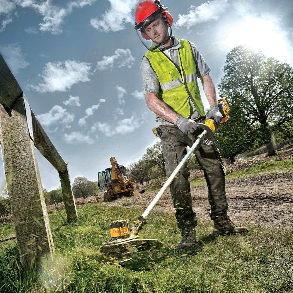 DEWALT DCMST561N-XJ 18V XR Brushless String Trimmer (unit Only