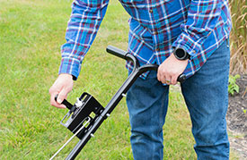 85LB PRO PUSH BROADCAST SPREADER - Image 4